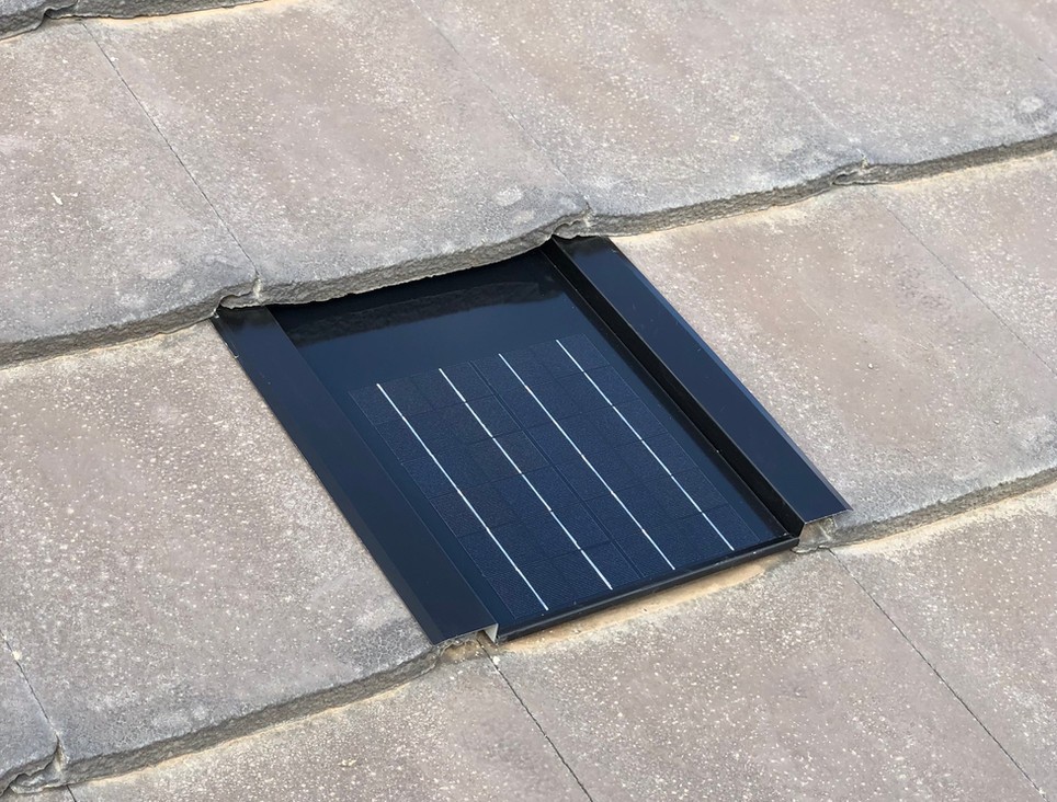 solar roof vents